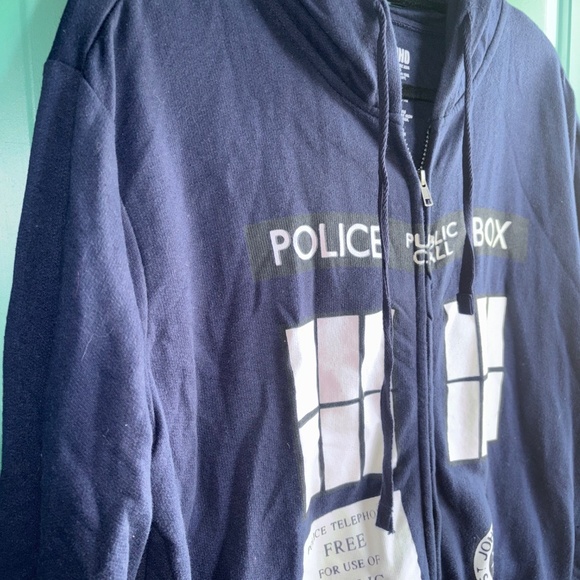 Dr. Who size large full zip hoodie jacket - Picture 4 of 6
